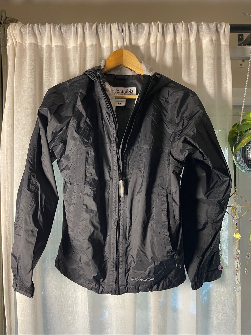 Columbia Black Hooded Packable Shell Jacket